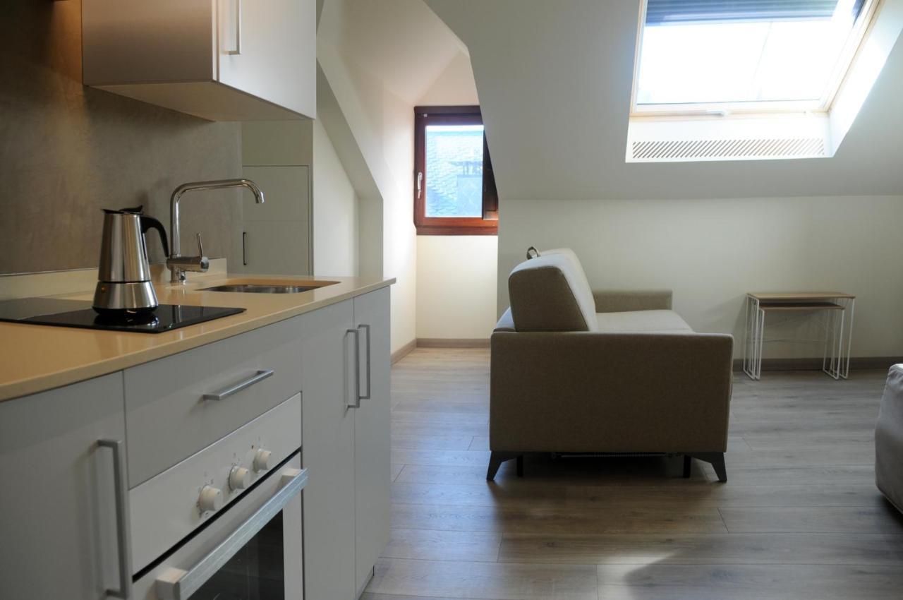 Apartamentos Turisticos Guiana Ponferrada Εξωτερικό φωτογραφία