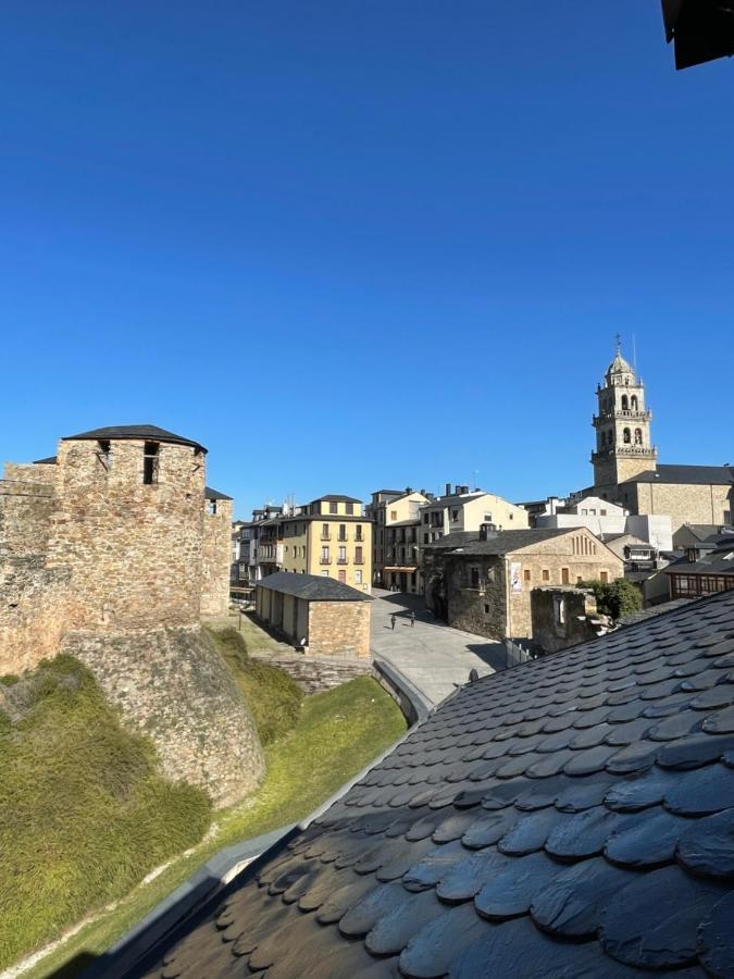 Apartamentos Turisticos Guiana Ponferrada Εξωτερικό φωτογραφία